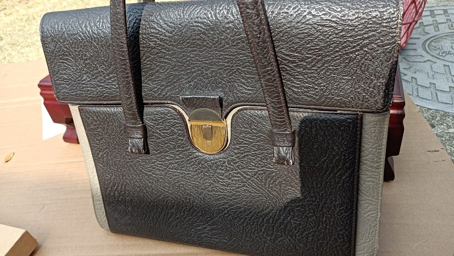 婦人 バック レトロ 皮製品 中古 保管品拍卖