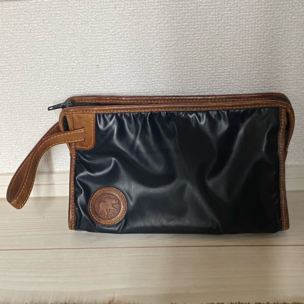 HUNTING WORLD ハンティングワールド クラッチバッグ セカンドバッグ カバン バッグ ファッション コレクション (mk)拍卖