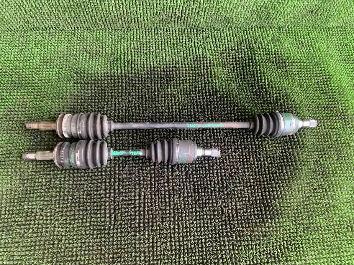 ●即決値段●動作OK● 84154KM ダイハツ テリオスキッド J131G フロント ドライブシャフト 左右 セット F ドラシャ 右 左拍卖