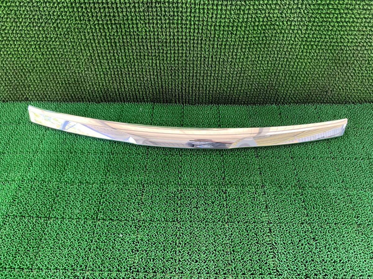 ●即決値段● 日産 ラフェスタ B30 純正 ボンネットフードメッキモール フロント メッキモール拍卖