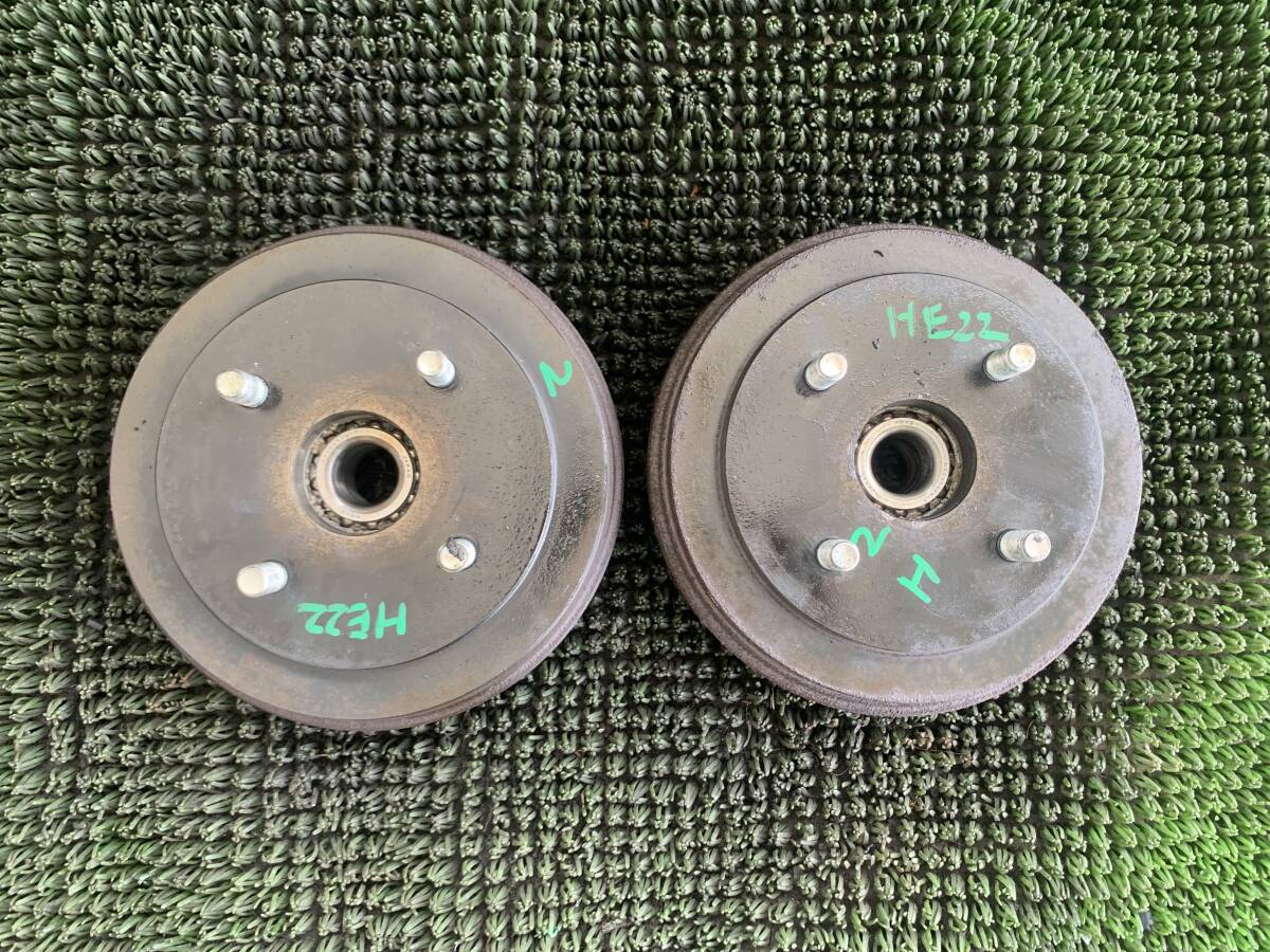 ●即決値段● Z4-1 スズキ ラパン HE22S リアドラム 左右 ドラムカバー拍卖