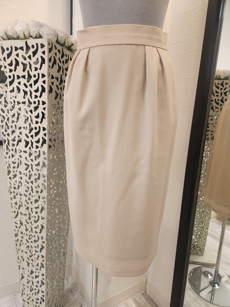 クリスチャンディオール スカート(9062)拍卖