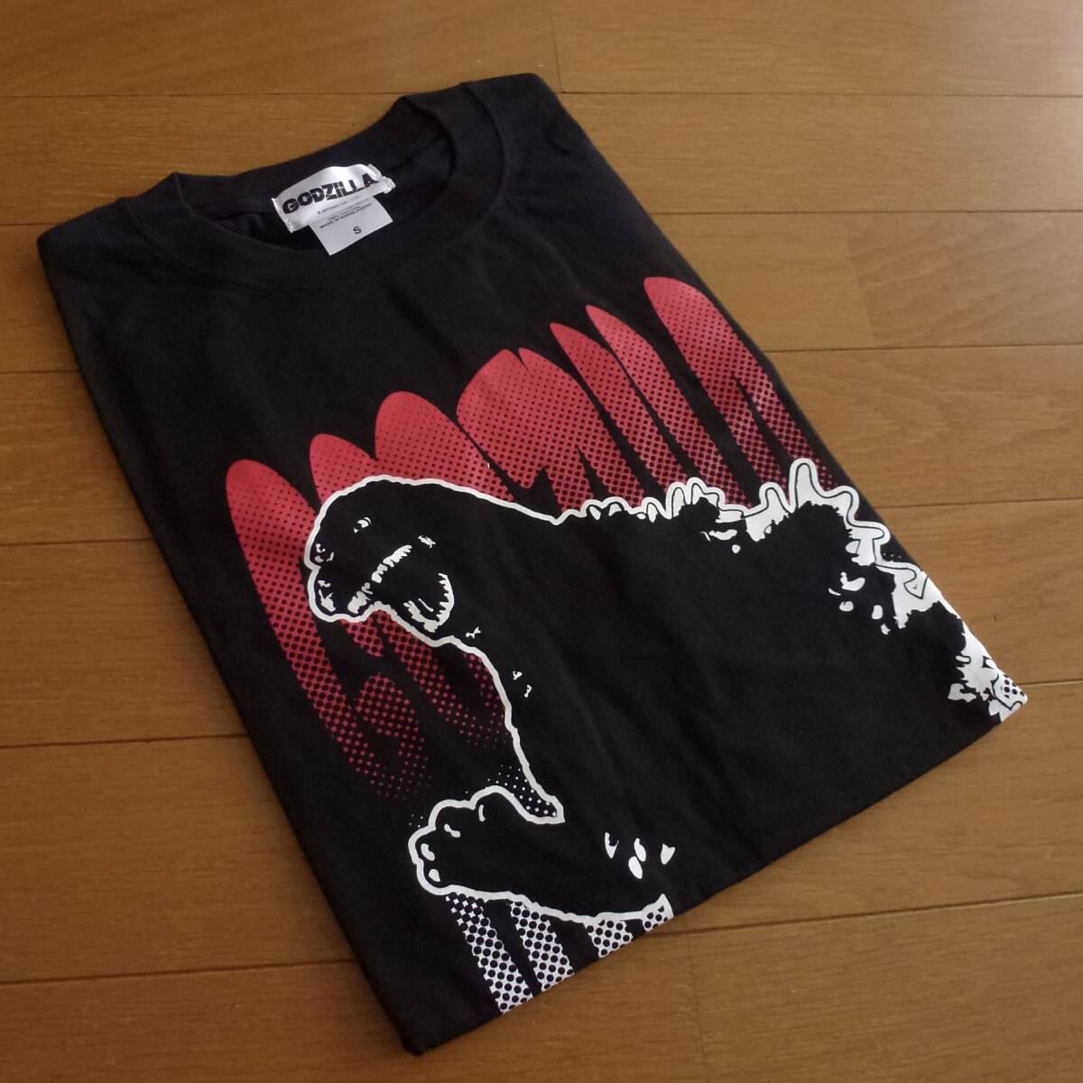 新品 GODZILLA ゴジラ Tシャツ 黒 Sサイズ 即決あり!拍卖