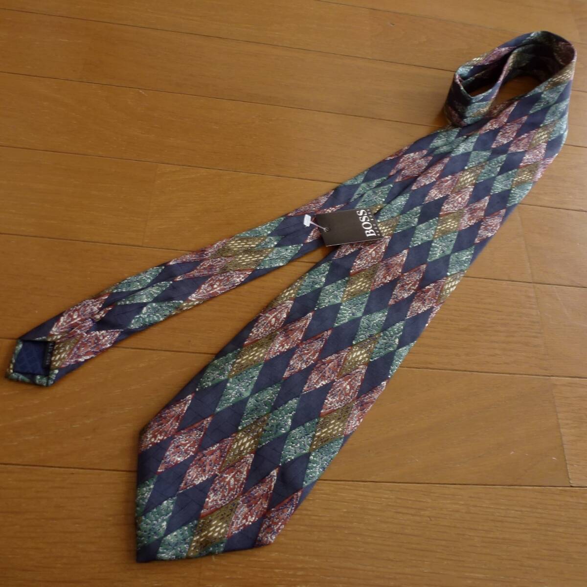 新品 イタリア製 HUGO BOSS ヒューゴボス ネクタイ シルク100% 即決あり!拍卖