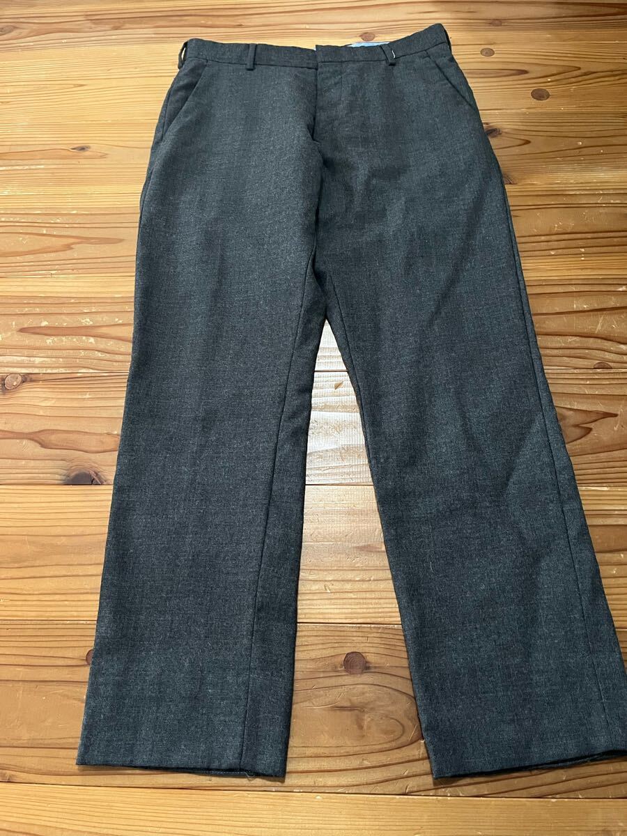 TOMMY HLFIGER 長ズボン グレー スラックス ウール 32/32 トミー フィルフィガー 無地 パンツ W32拍卖