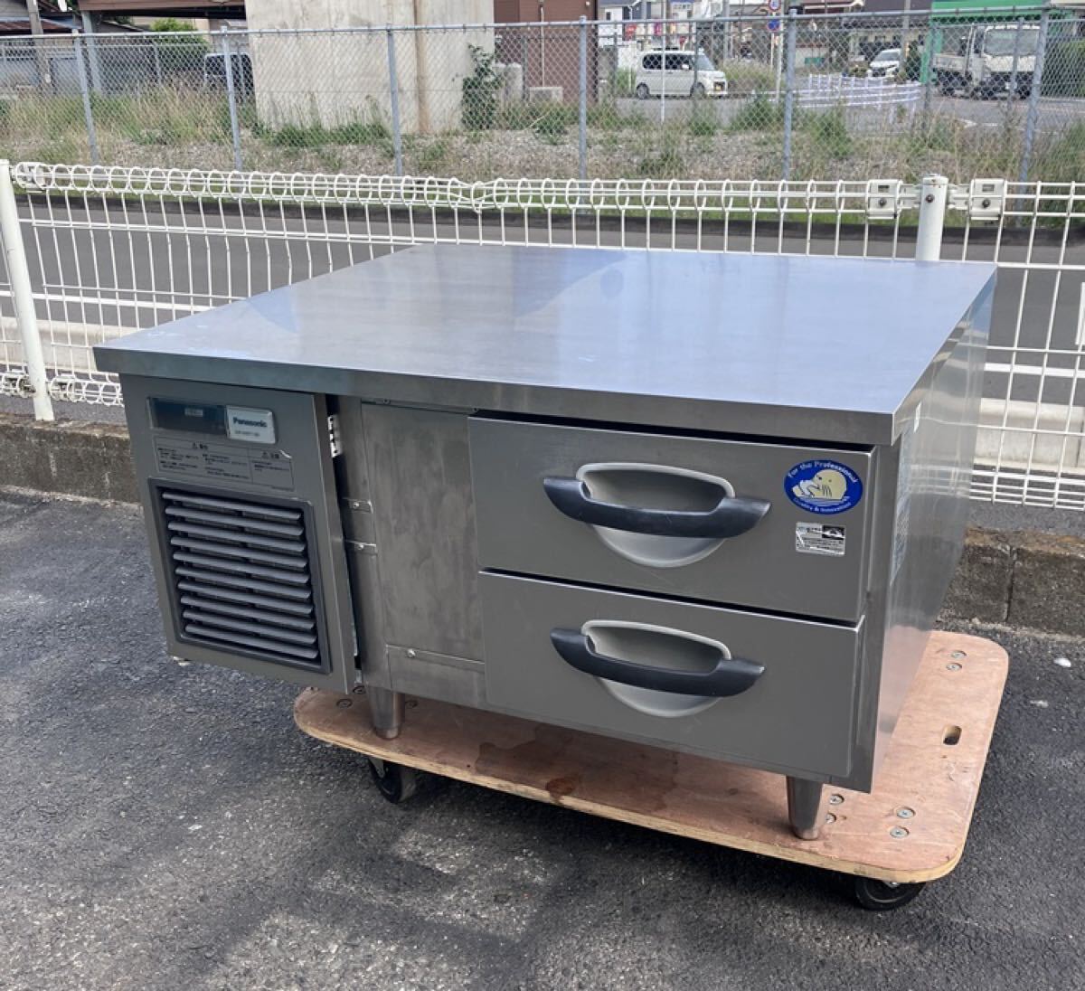 即決 2021年製 パナソニック ドロワー冷蔵庫 低コールド SUR-DG971-2B1 100V 幅900 奥行750 高さ550 引き出しタイプ 2段 厨房 業務用 中古拍卖