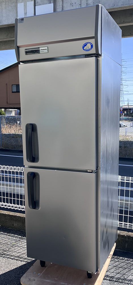 即決 2018年製 パナソニック 縦型冷蔵庫 SRR-K661 100V 幅615 奥行650 高さ1950mm エコナビ 2枚扉 右開き 中古 業務用拍卖