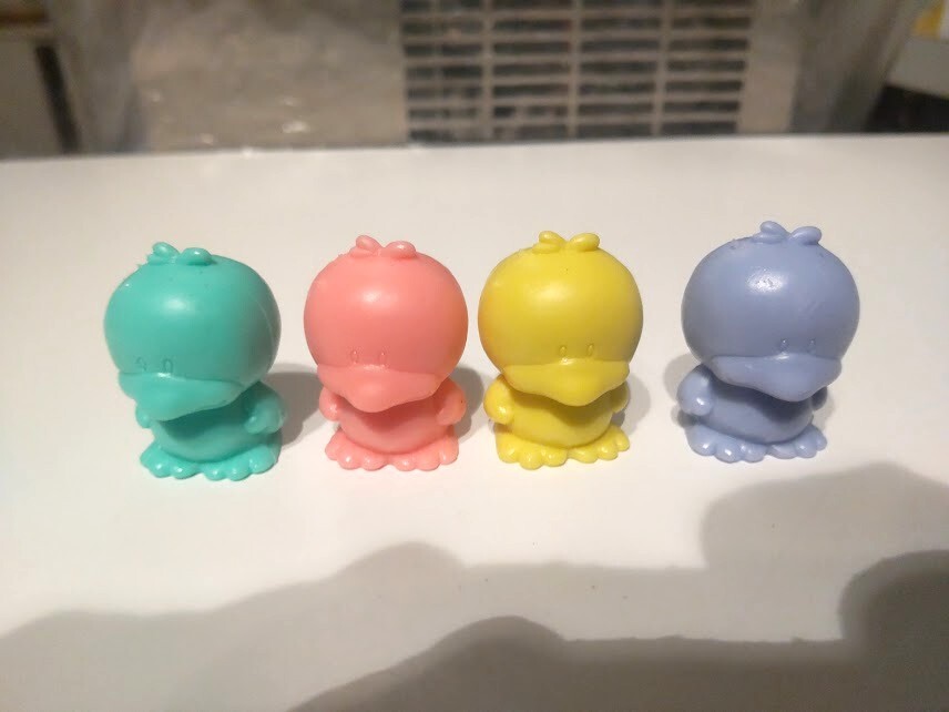 廃番★昭和レトロ★日本製★当時物 ファンシー系 1986年 サンリオ アヒル あひるのペックル 消しゴム 4体セット★ペンギン 懐かしい拍卖
