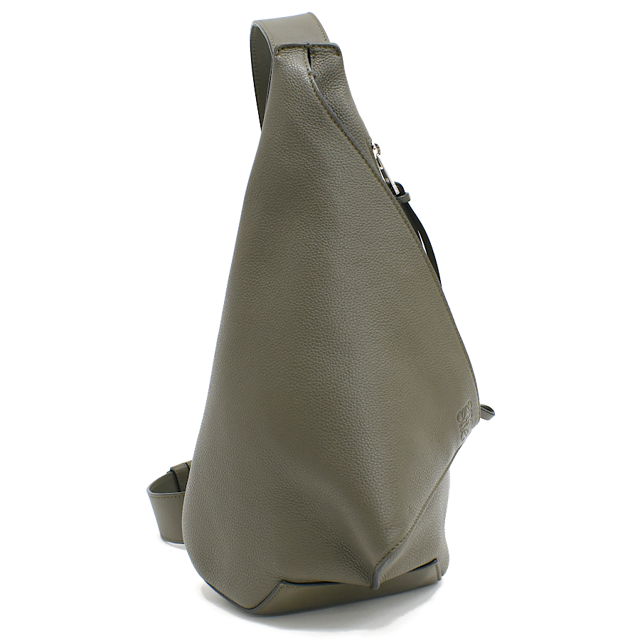 ロエベ アントン スリングバッグ ワンショルダー クロスボディ アナグラム レザー オリーブグリーン LOEWE拍卖