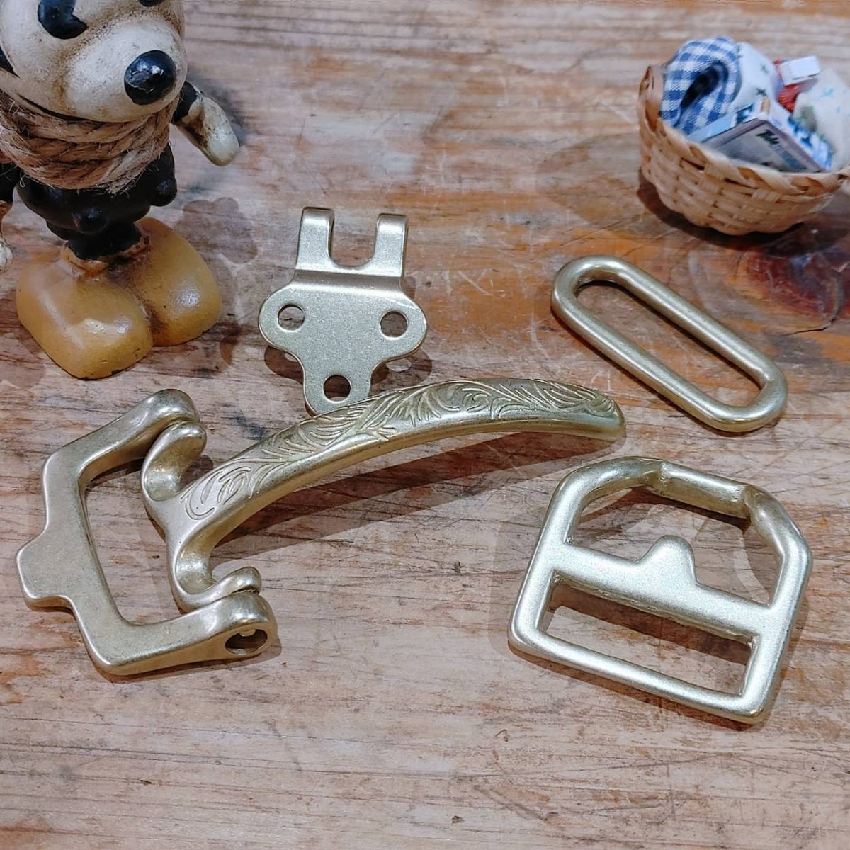 レザークラフト(真鍮 Brass)ベルトのバックルセット タイプA拍卖