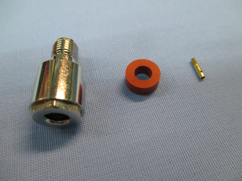 SMAコネクター SMAJ−2.5(メス) 新品拍卖