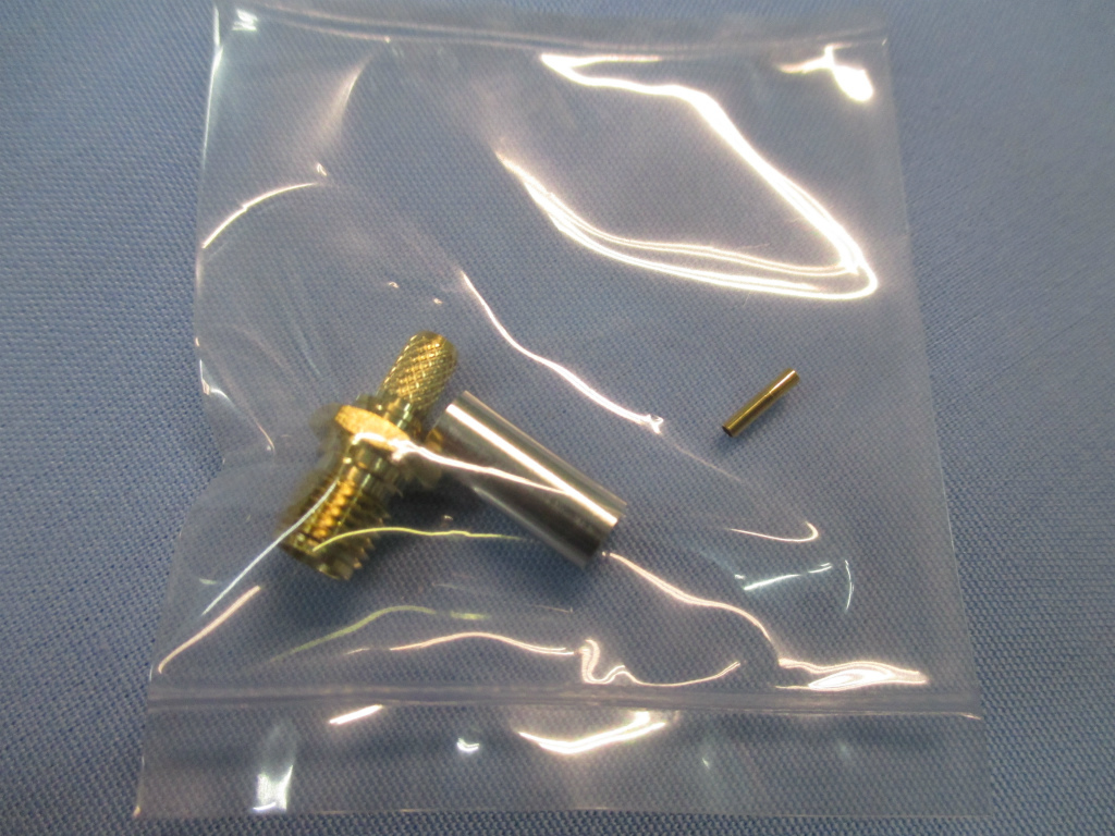 SMAコネクター SMAJ−2.5A(メス) 新品拍卖