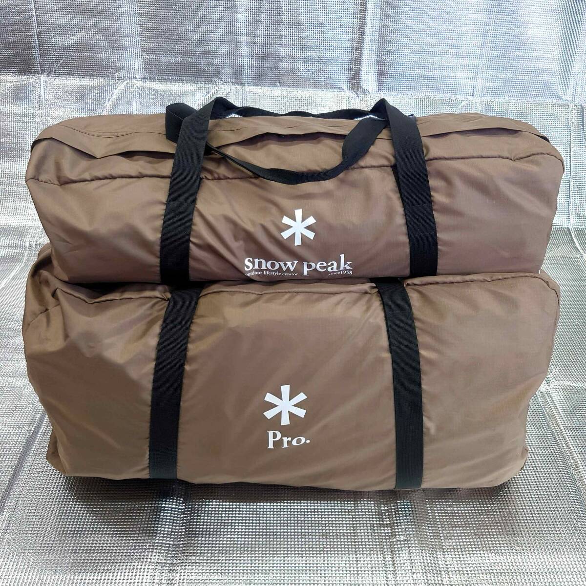 【送料無料・美品・限定モデル】スノーピーク ランドロック Pro. RED FRAME EDITION FES-091|雪峰祭 2021秋|2ルーム シェルター プロ拍卖