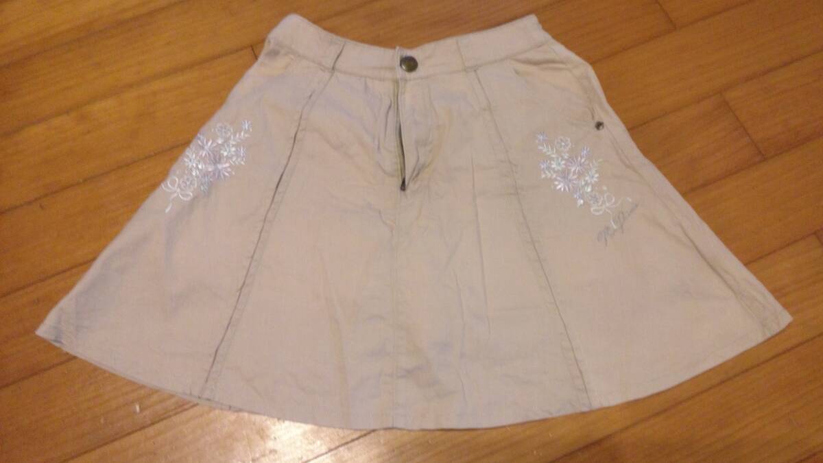 メゾピアノ Mezzo piano フレアースカート L(160) ベージュ色拍卖