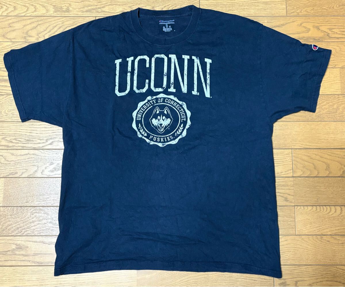 NCAA UNIVERSITY OF ONNECTICUT HUSKIES MEN’S SHORT SLEEVE T-SHIRTS ((Champion) size-XL(着丈71身幅58) 中古 送料無料 NCNR拍卖