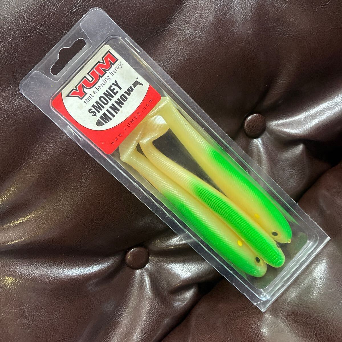 レア 入手困難 箱変形あり 6.5インチ ヤム デッドストック マネーミノー アユ YUM money minnow アメリカ スイムベイト バス拍卖