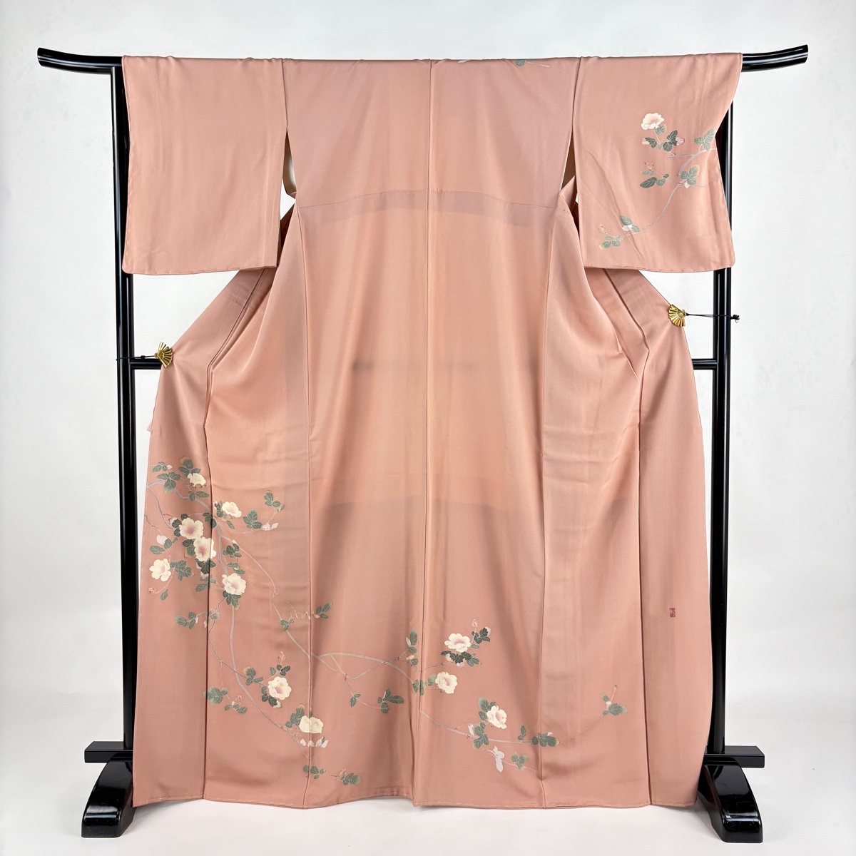 【在庫一掃】 訪問着 身丈168.5cm 裄丈67cm M 袷 落款 枝花 ピンクベージュ 正絹 秀品 【中古】拍卖