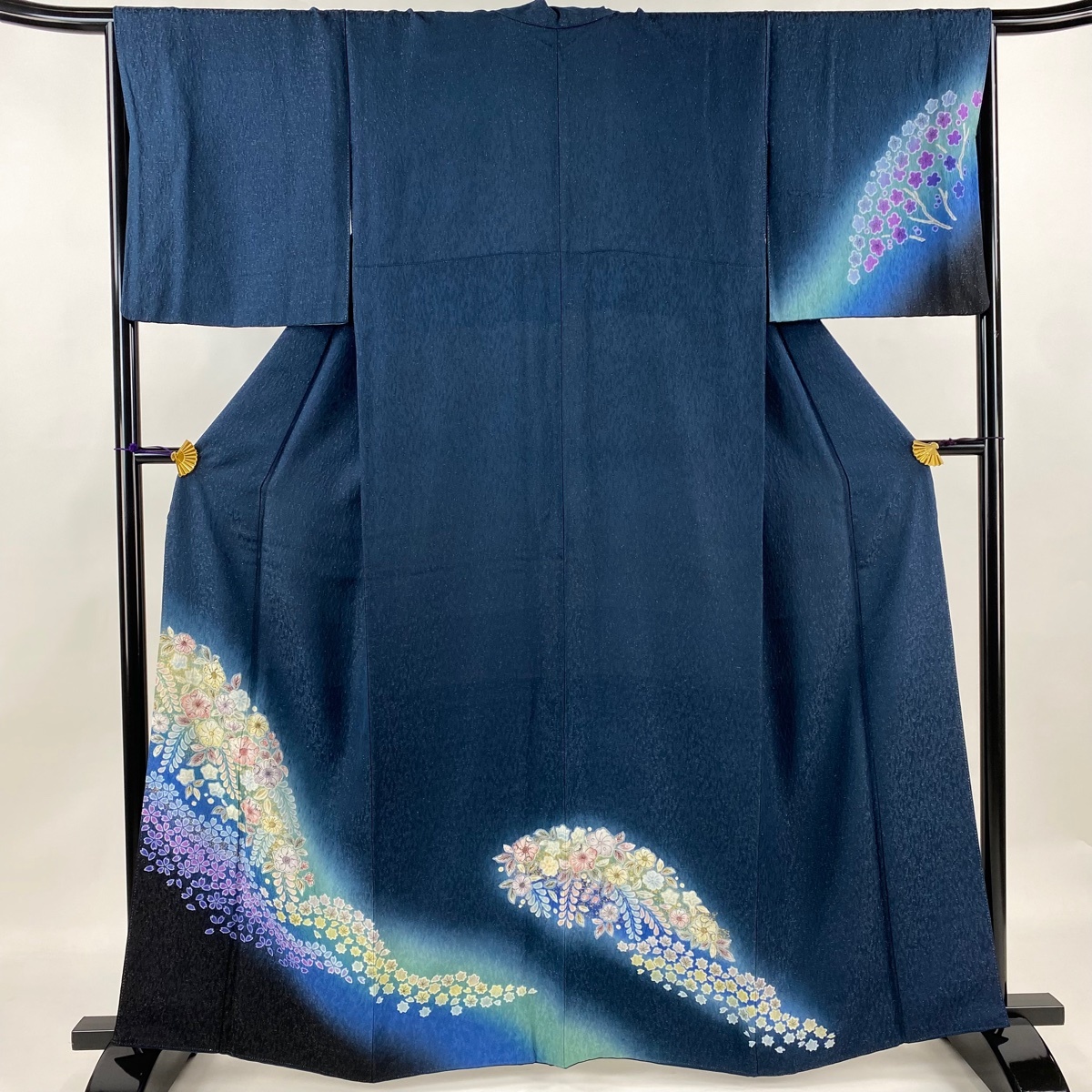 訪問着 身丈161cm 裄丈67cm M 袷 辻が花柄 桜 銀通し 金彩 青 正絹 名品 【中古】拍卖