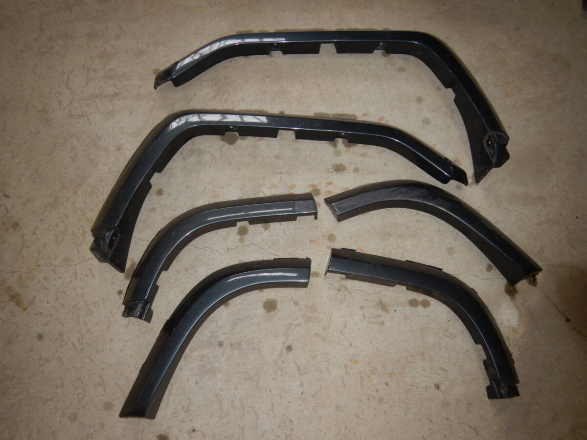 ● ランドクルーザー70 70系 トヨタ純正 オーバーフェンダー 1台分 ランクル JW-331拍卖