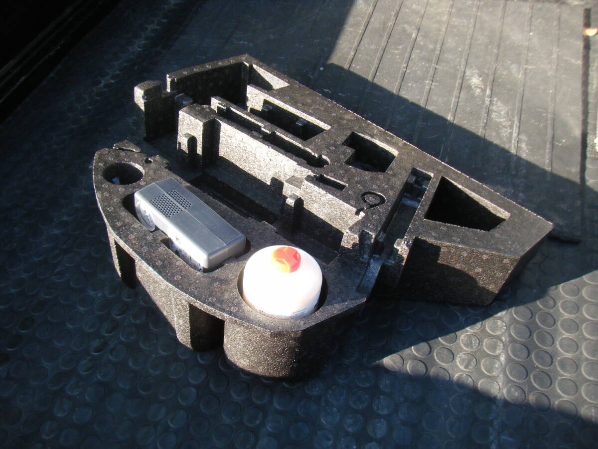 ボルボ VOLVO XC90 パンク修理キット TL2拍卖