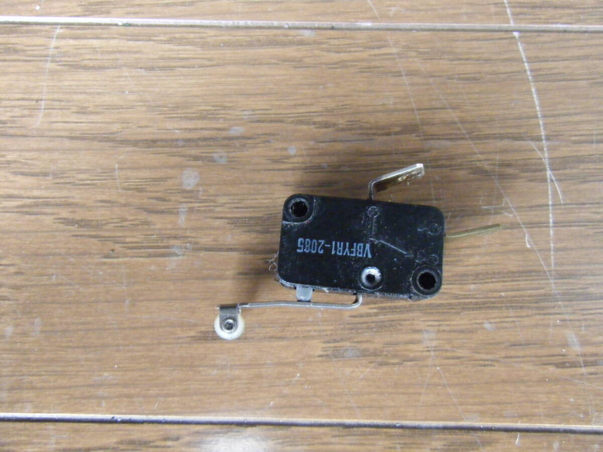 ジャガー ダブルシックス ニュートラルスイッチ TL2拍卖