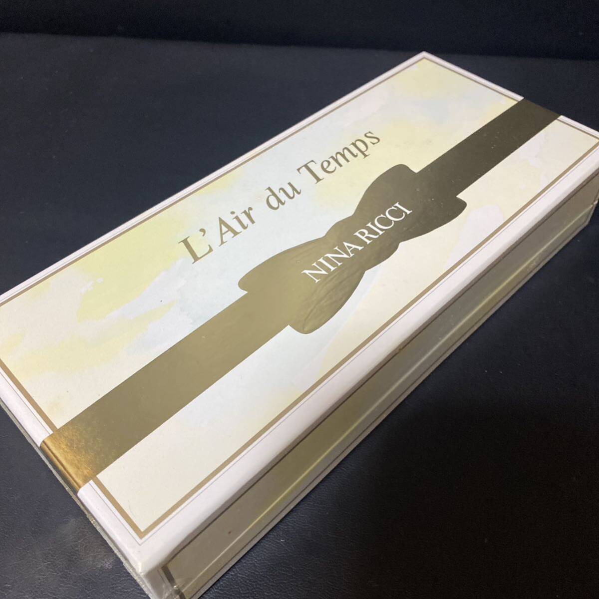 NINA RICCI ニナリッチソープレールデュタン&オーデトワレレールデュタン  未開封品  ニナリッチ化粧石鹸 オーデトワレ拍卖