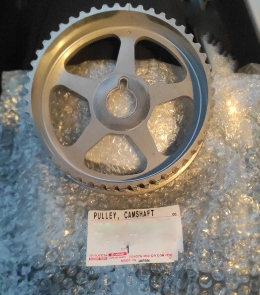 新品 純正品 TOYOTA トヨタ カムシャフトタイミングプーリー アルファード MNH1# ハリアー MCU1# MCU2# MCU3#拍卖