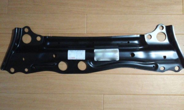 新品 純正品 TOYOTA トヨタ フロントメンバーブレース アルファード ヴェルファイア ANH20 GGH20 G's プリウス ZVW30拍卖