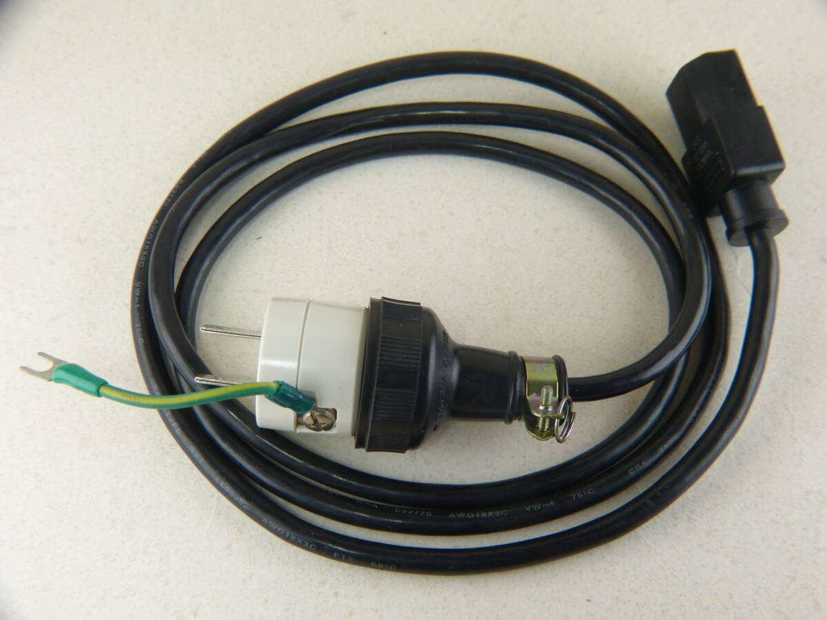 ★☆電源ケーブル 3P-3Pプラグ アダプター付き 10A125V 1.5m 未使用品 ☆★拍卖