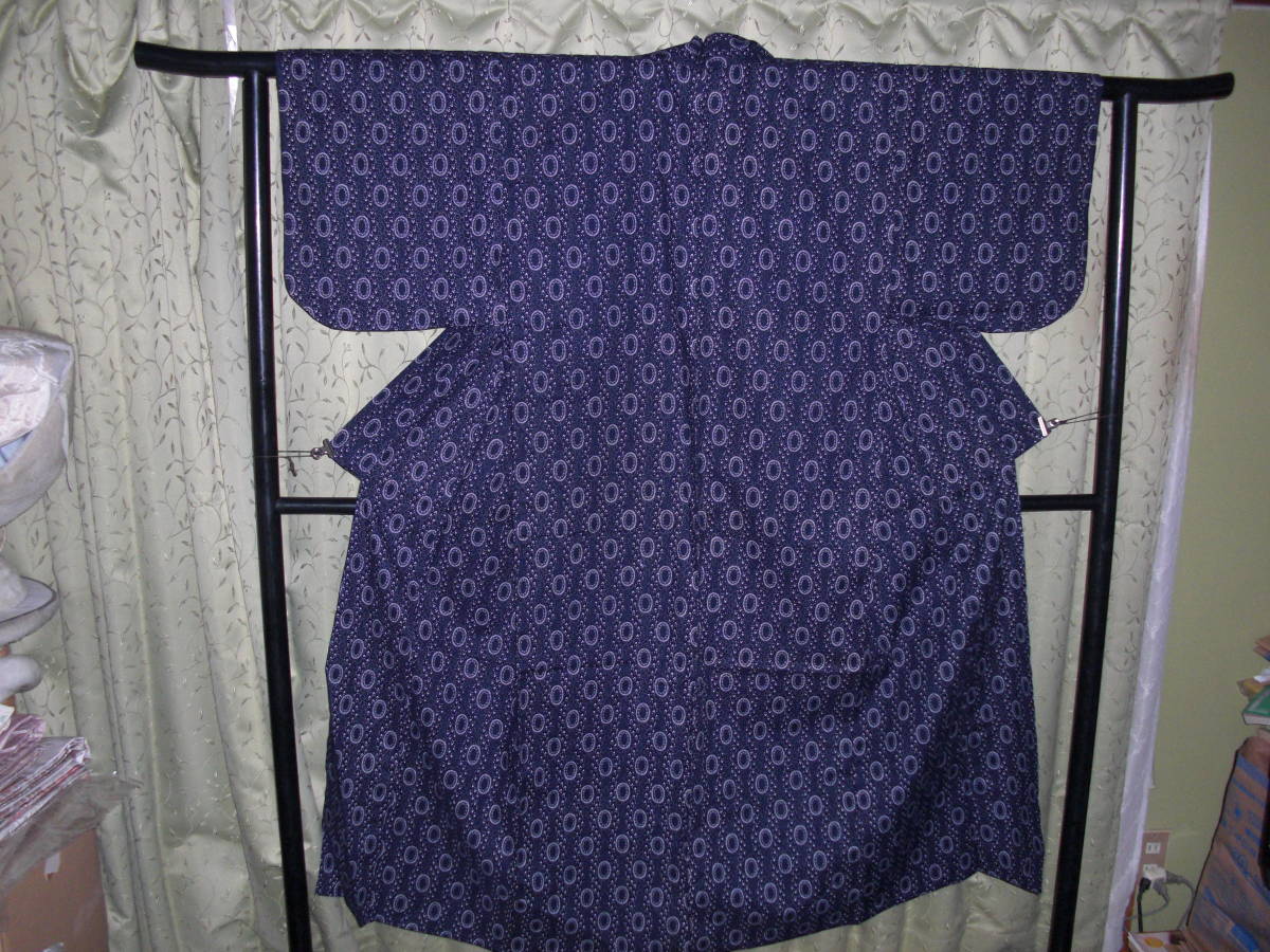 ゆかた 綿100%ゆかた コーマー糸本染め浴衣 濃紺の地色の浴衣 寝間着にもなる綿浴衣拍卖