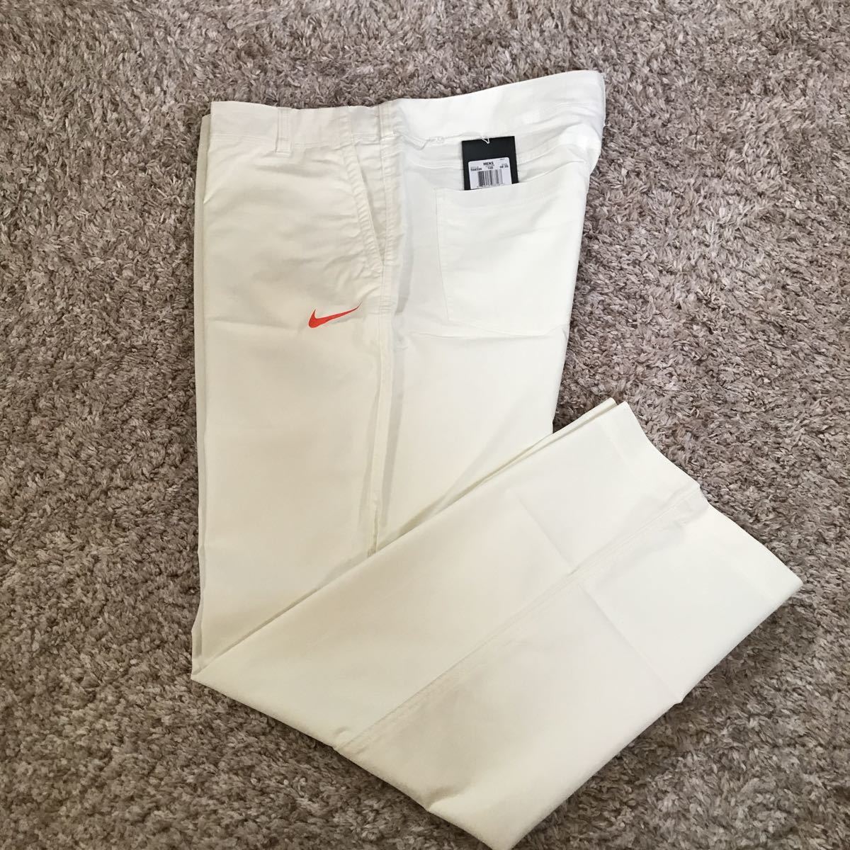 超お値打ち出品 大きめサイズ NIKE Men'sストレッチゴルフパンツ 38/30inc ホワイト 新品タグ付未使用品拍卖