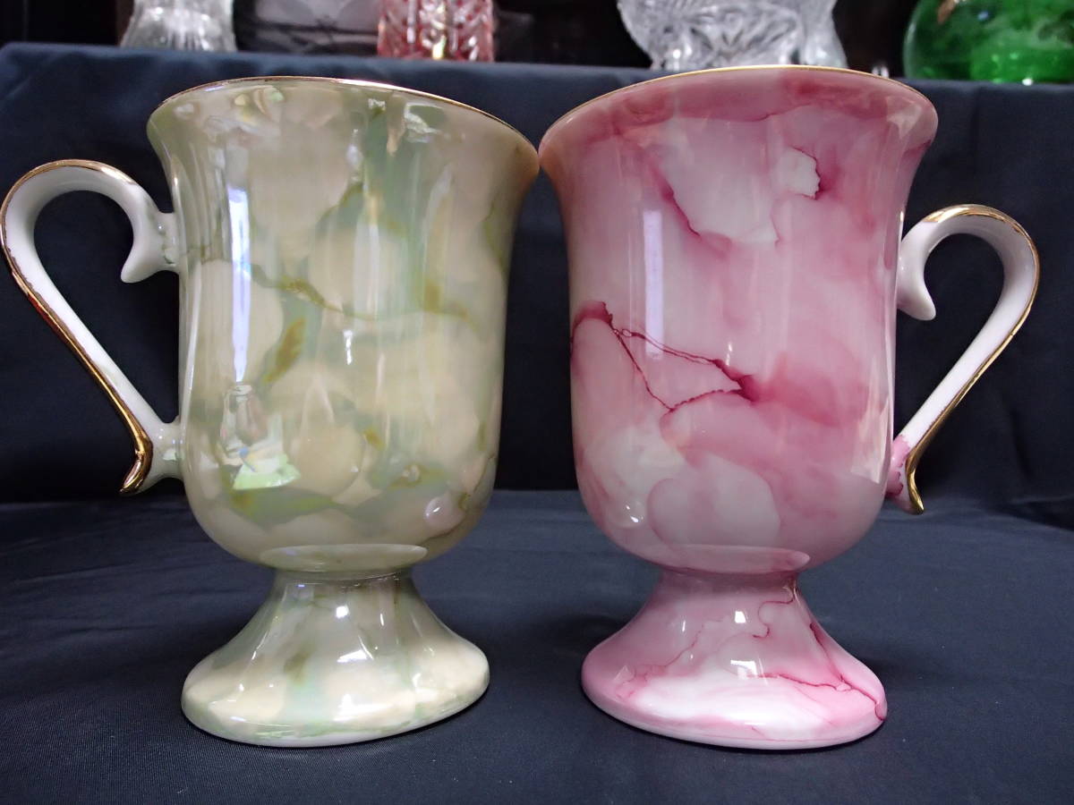 【マーブル・ペアーマグカップ】2客・(パープルとグリーン)・未使用・箱なし・美品拍卖