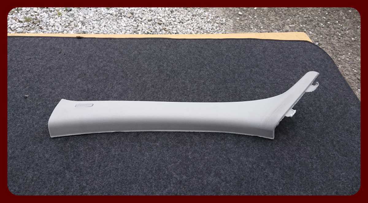 BMW E90 320i Aピラー トリム パネル カバー 左 51437058331 5143 7058331 A-1732拍卖