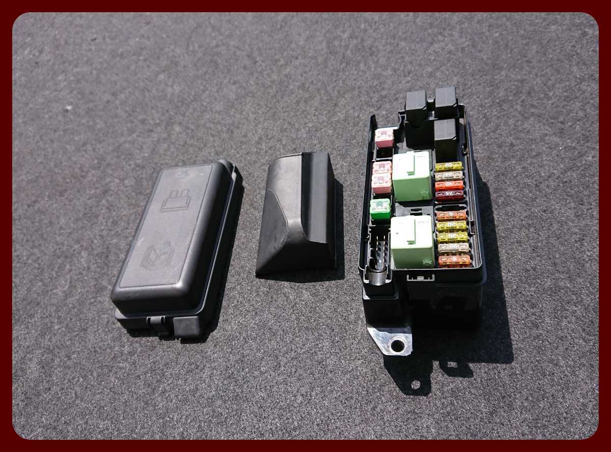 BMW MINI ミニ クーパー r56 ヒューズ ボックス 195509050107 6906548 -02 A-1540拍卖