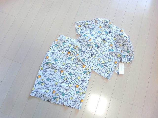 大きいサイズ 綿ローン ブラウススーツ 地紋生地 花柄 13号サイズ拍卖