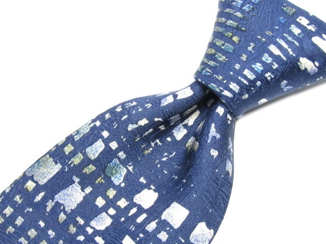 Hubert (ウーベルト) シルクネクタイ アート柄 イタリア製 848342C184R22拍卖
