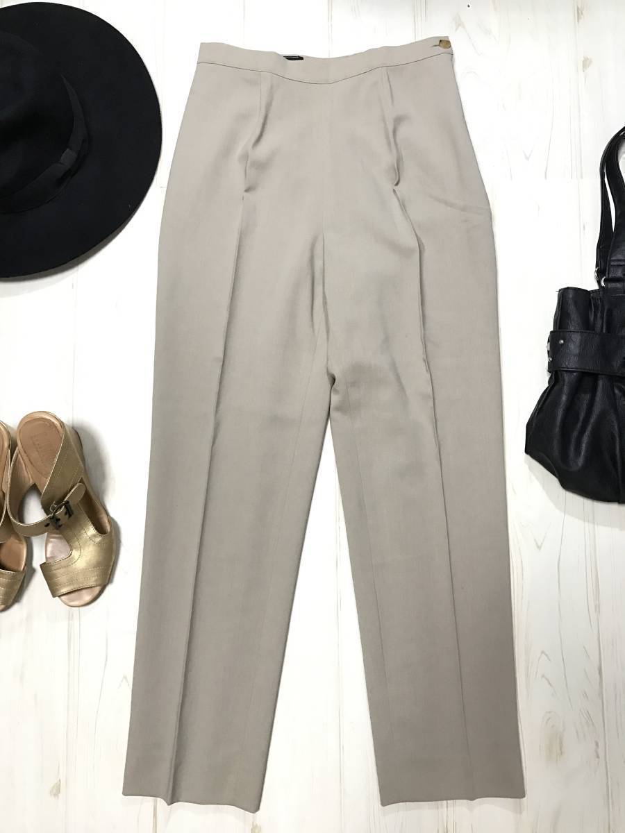 ★上質★Salvatore Ferragamo フェラガモ★極上の落ち感★ベージュ スラックス パンツ★size I40 F36★レディース★拍卖