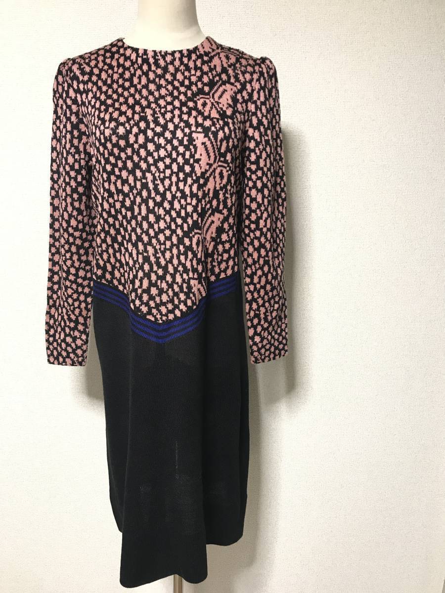 極美品★斉藤都世子 Saito Toyoko★ニットの女王 ロング ニット ワンピース ピンク×黒 総柄 蝶拍卖