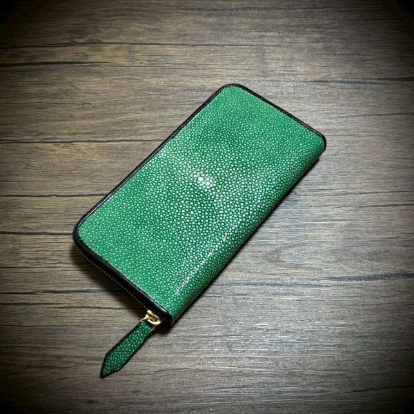 スティングレイ 長財布 メンズ レディス 財布 カード18枚 大容量 ガルーシャ エイ革 ポリッシュ 送料無料 YKK 本革 グリーン 緑拍卖