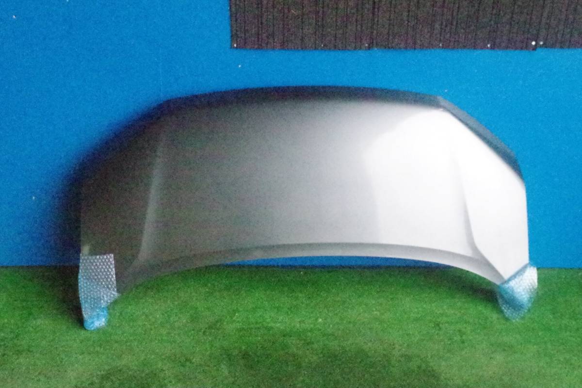 ホンダ ステップワゴン RK1 ボンネット (NH737M ポリッシュドM)拍卖