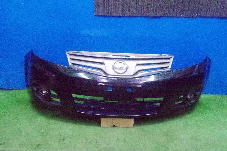 ニッサン ノート E11 フロントバンパー (ブラック)拍卖