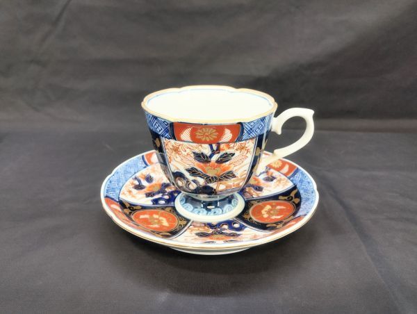 サ/ 有田焼 肥前伊萬里 カップ&ソーサー コーヒーカップ 牡丹 金彩 /HY-0848拍卖