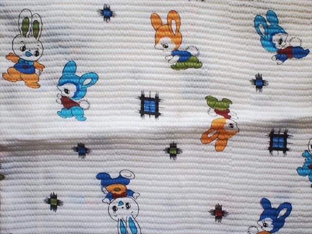 レトロビンテージ子供浴衣☆蝶ネクタイのうさちゃんと子ウサギ柄・一つ身☆リメイク素材ディスプレイ遊び着拍卖