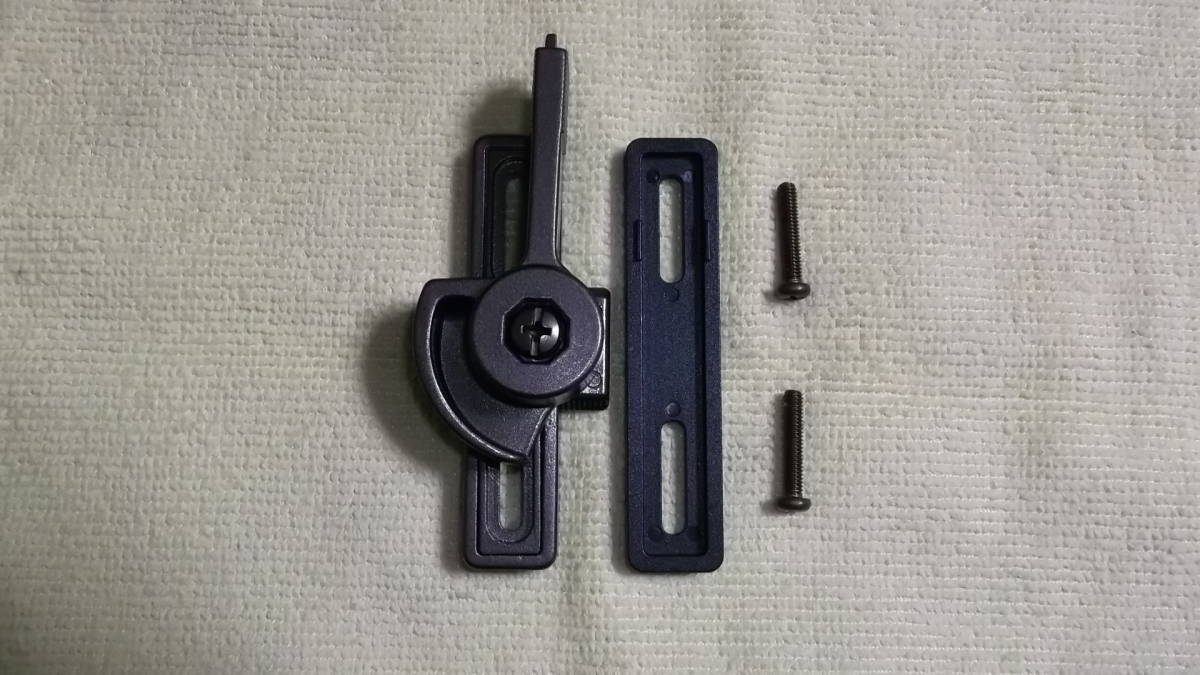 ★長期保管商品◆訳あり開封済みパッケージ無し◆マツ六 取替用クレセント◆テラス用 ブロンズ ビス位置が調整できる取替用拍卖