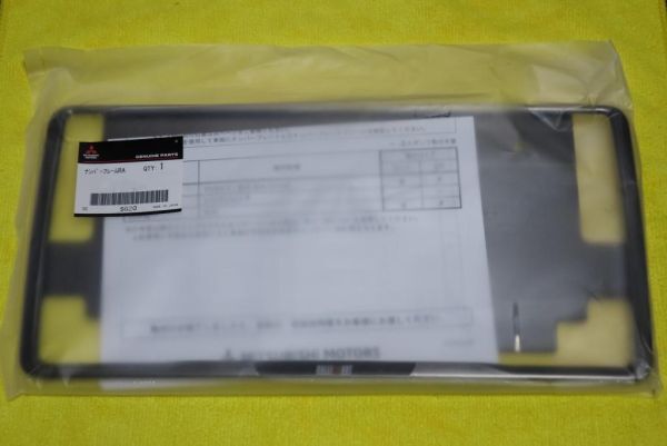 在庫希少!【未使用 三菱 純正】エクリプスクロス PHEV 流用 RALLIART ナンバープレートフレーム リア用拍卖