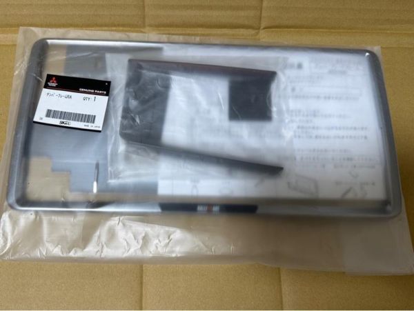 【未使用 三菱 純正】エクリプスクロス PHEV 流用 RALLIART ナンバープレートフレーム フロント リアセット拍卖