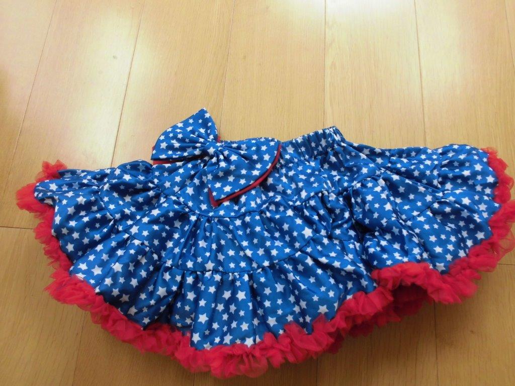 バレエ チアダンス チュチュ スカート 衣装 130cm 青 星 赤 白 リボン キッズ拍卖