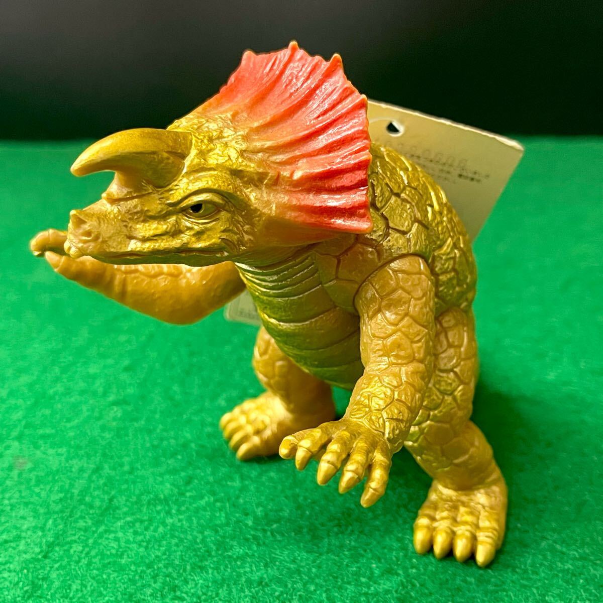 29 ★☆未使用保管品 BANDAI/バンダイ ソフビ/ソフビ人形/ソフビフィギュア タグ付き ウルトラ怪獣シリーズ アギラ 1989年製拍卖