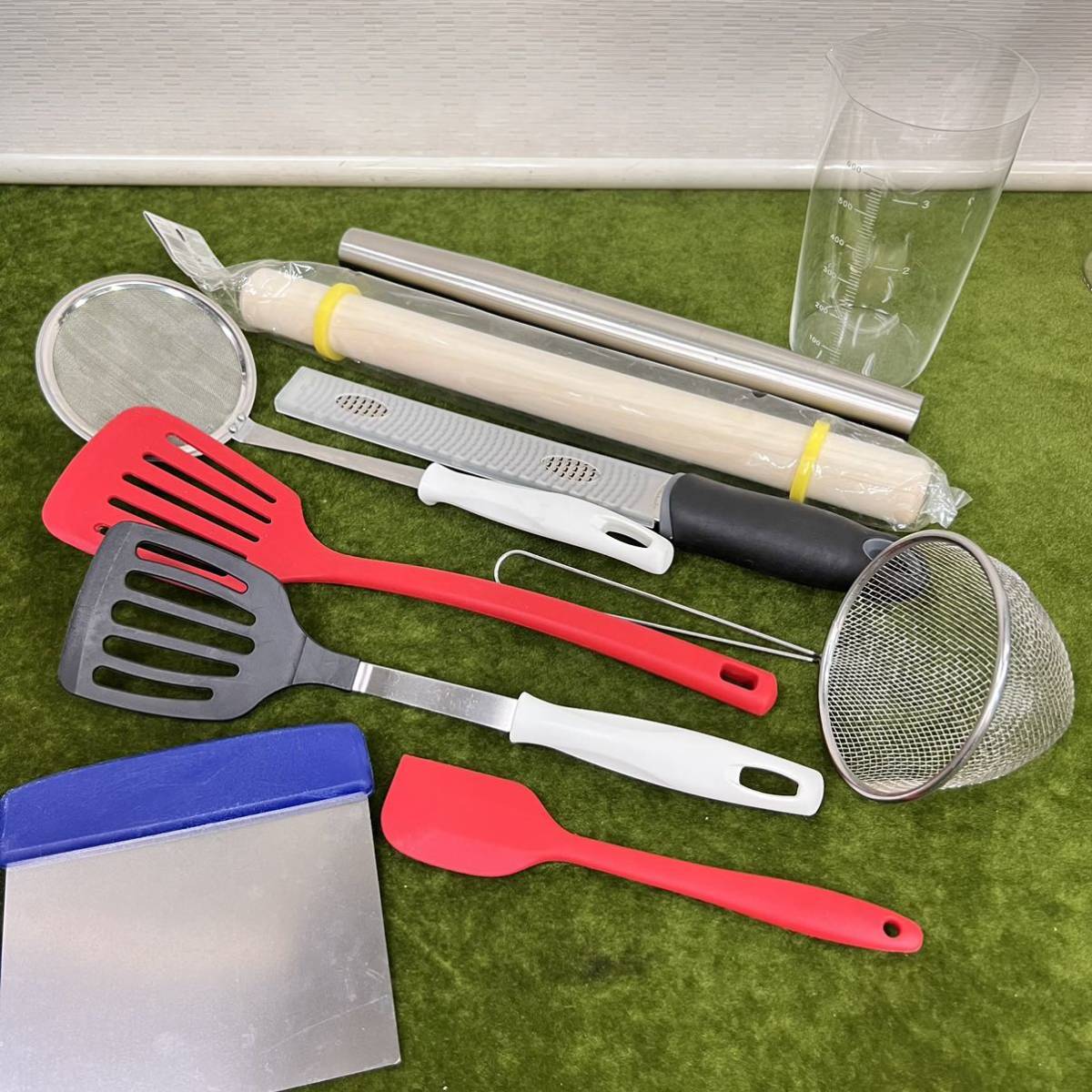 ★☆ 調理器具セット めん棒 アク取り シリコン製フライ返し 軽量カップ など 10点セット ☆★拍卖