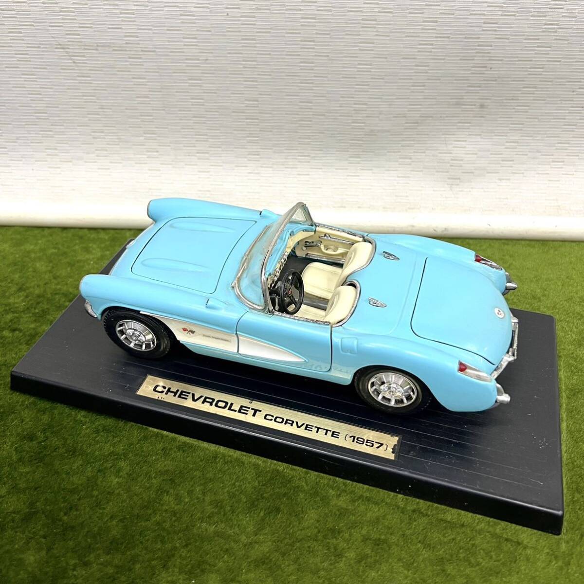 ★☆ ミニカー/カー模型 CHEVROLET/シボレー CORVETTE/コルベット 1/18 ミニカー模型 Burago社拍卖
